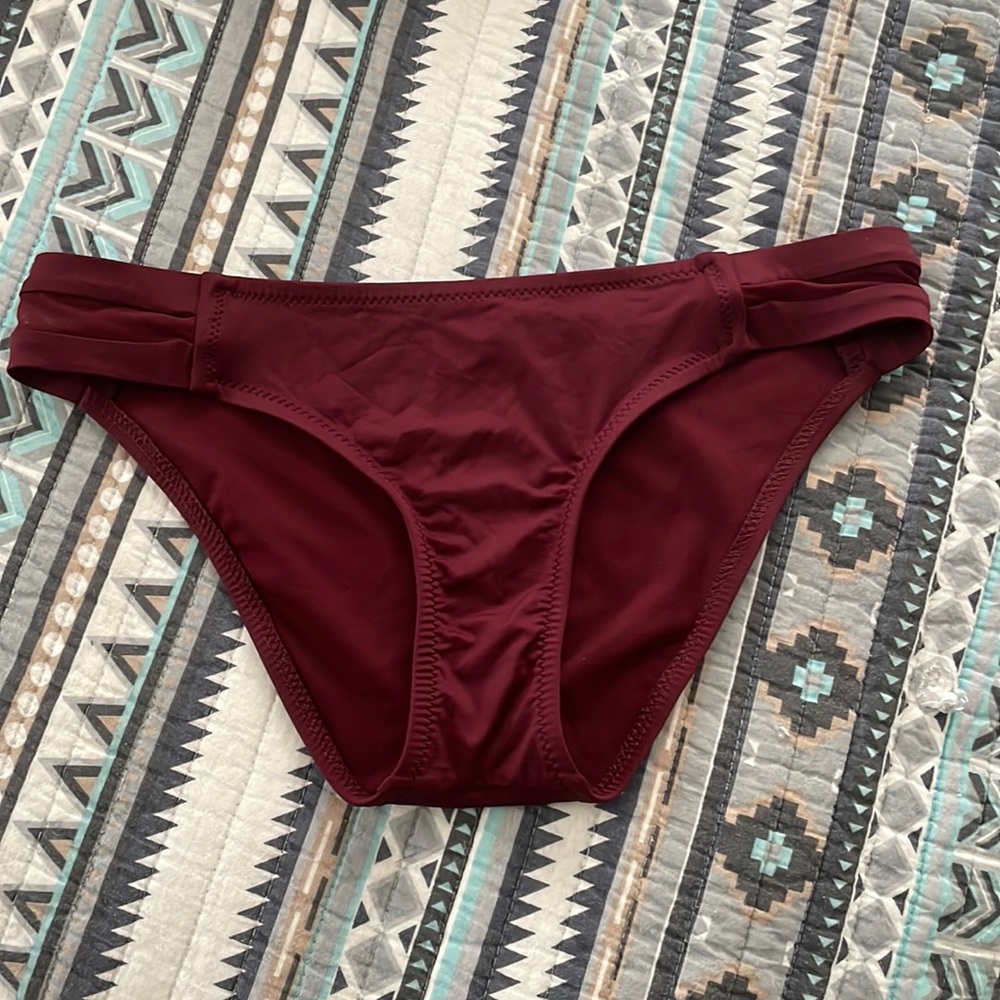 Maroon bikini bottoms